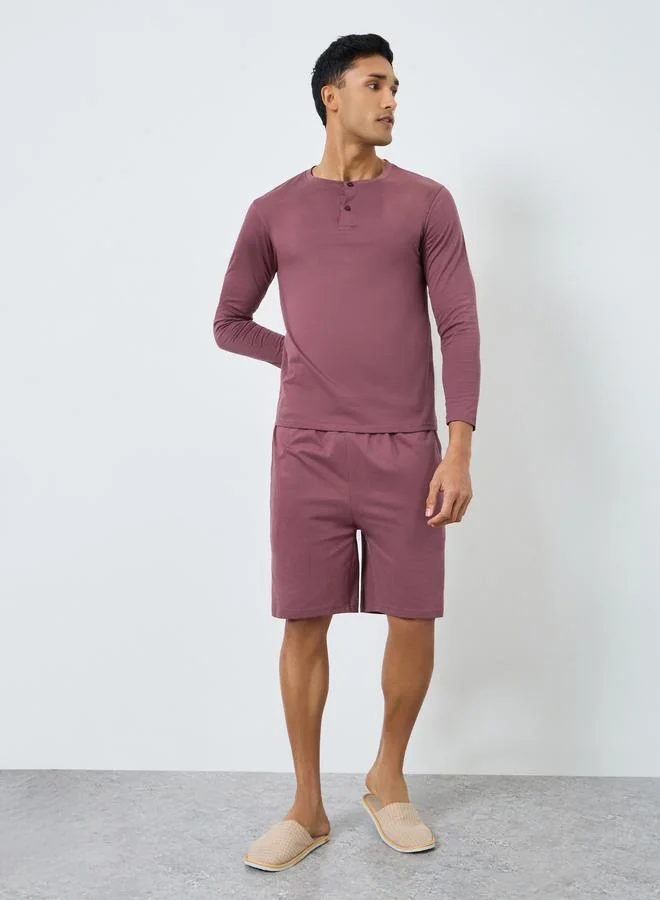 ستايلي طقم بيجاما من شورت وتيشيرت بأكمام طويلة